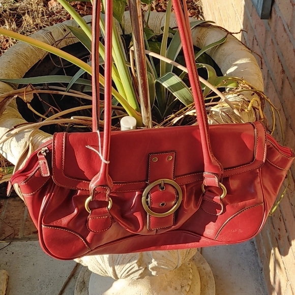 Handbags - LOVELY RED LEATHER HANDBAG/ SHOULDER BAG